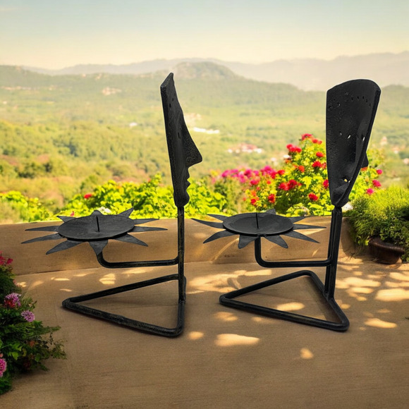 Lot 2 x Vintage 1990’s Pier 1 Metal Candle Holders Table African Tribal Masks - Picture 7 of 9